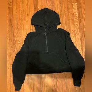 LULULEMON cropped scuba half-zip SIZE M/L black